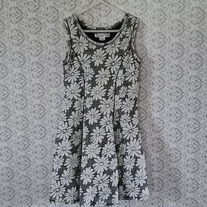 Knitwork daisy fit and flare dress size 8